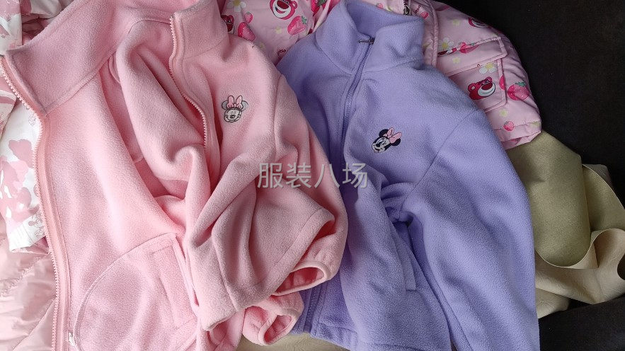 本廠主要加工沖鋒衣   校服   工裝褲  褲子   童裝-第3張圖片