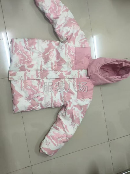 本廠主要加工沖鋒衣   校服   工裝褲  褲子   童裝-第7張圖片