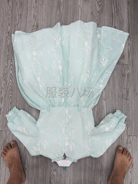 做過中東單優先 連衣裙一般有兩層里布一層面布  加網紗-第1張圖片