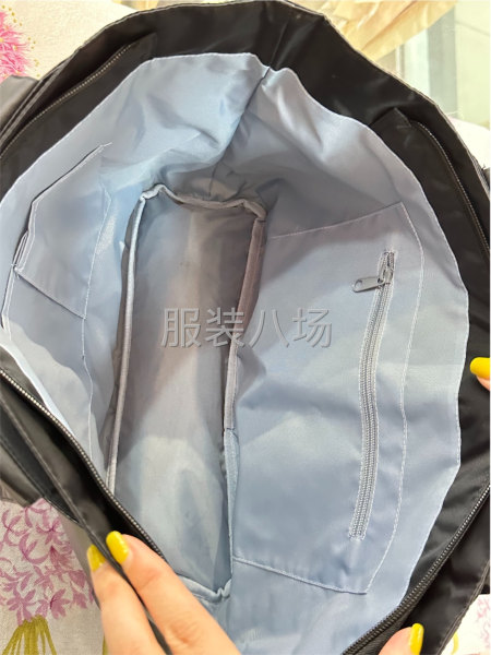 出口尼龍面料手袋-第2張圖片