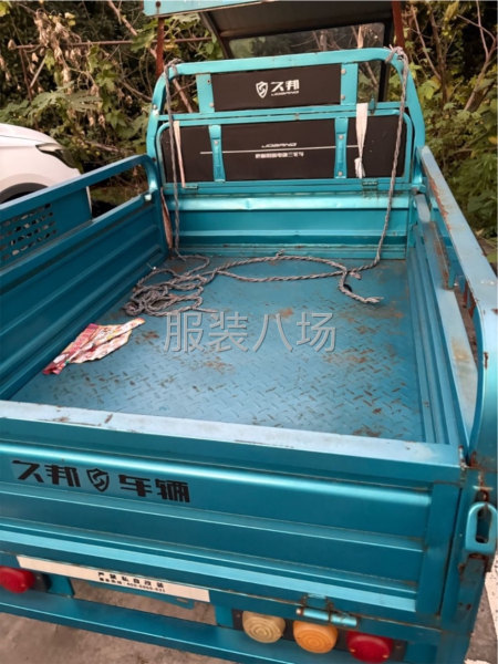 三輪車出售-第1張圖片