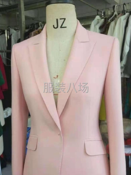 西服大衣雙面呢,長年返單不斷貨,工資高-第4張圖片