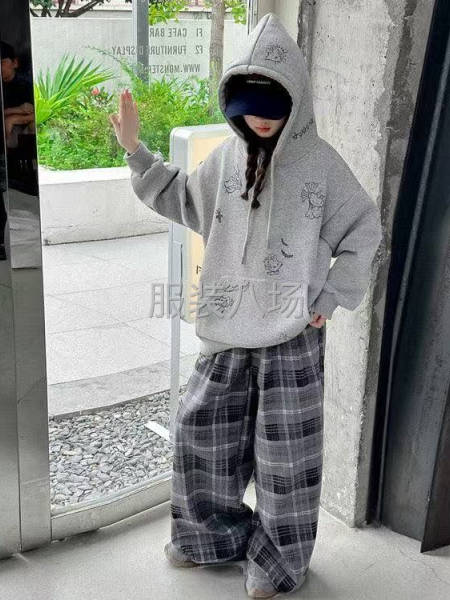 專業服裝裁床+生產，一條龍加工，品質效率雙保障-第1張圖片