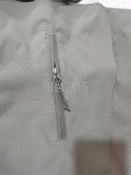 專(zhuān)業(yè)服裝褲子開(kāi)袋-第4張圖片