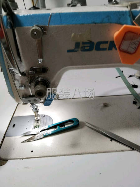 技術(shù)全面的整件車工-第1張圖片