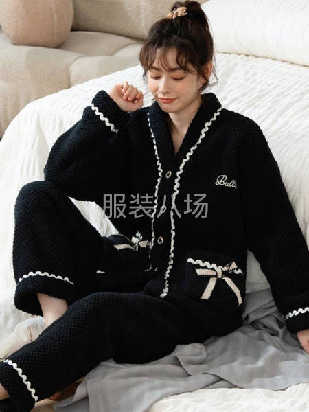 高價收購服裝庫存尾貨-第3張圖片