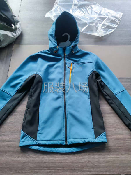 專業(yè)沖鋒衣  滑雪服-第2張圖片