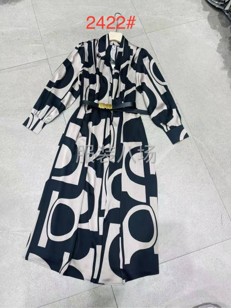 诚寻梭织全品类，皮衣，风衣，雪纺连衣裙客户-第3张图片