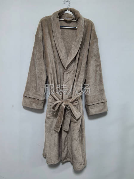 外发法兰绒浴袍订单-第1张图片