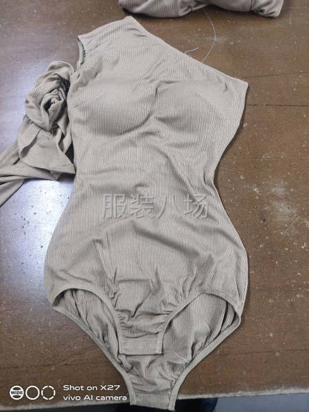 專業生產加工T恤衫，針織衫，針織褲-第8張圖片