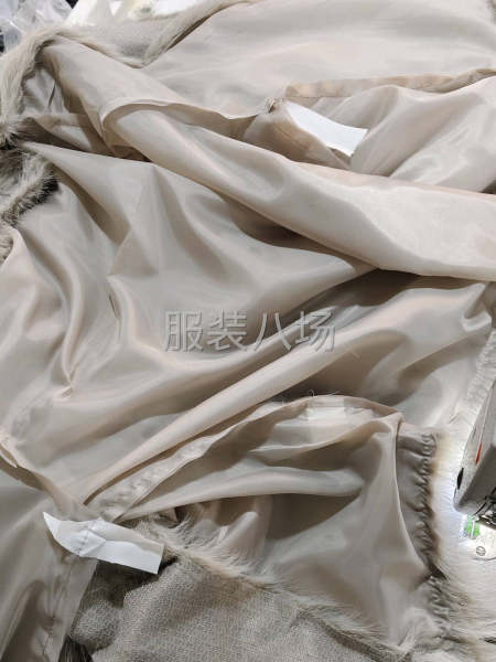 招流水车位套里布，26一小时，计时计件都可以-第1张图片