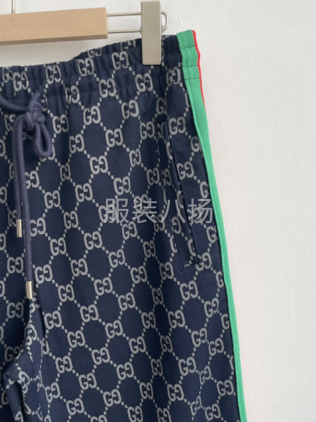 大牌套裝情侶裝拉鏈提花面料外套套裝-第4張圖片