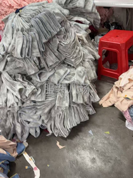 招杂工一名-第1张图片