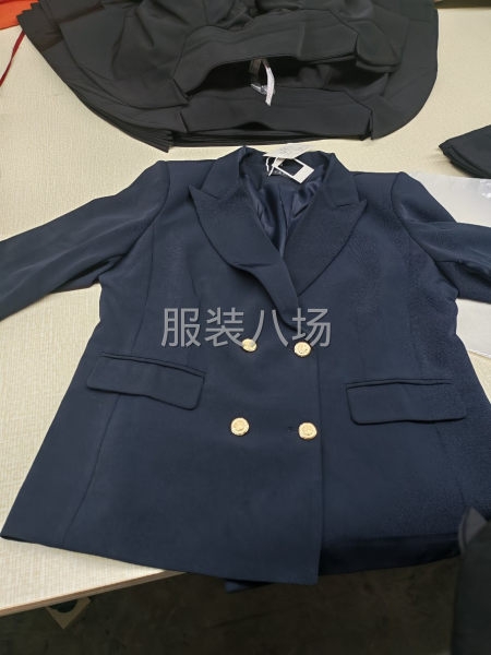 本廠擅長西服全品類，風衣，小香風，夾克……-第3張圖片