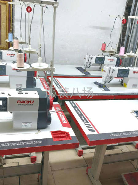 小厂零卖 电剪300元一把 1米2灯架45元 正品M-第4张图片