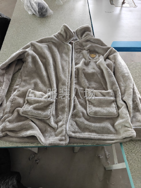 承接各種睡衣，家居服，厚料加工-第1張圖片