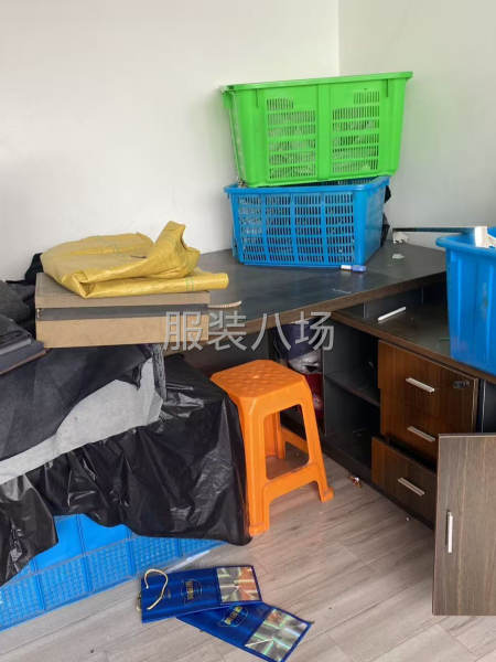 辦公設備，老板桌，背景柜。前臺柜子。裁剪臺-第3張圖片