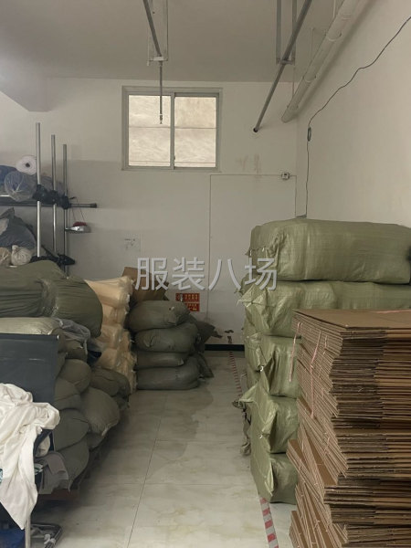 急招平车工、锁边工，质检。-第3张图片