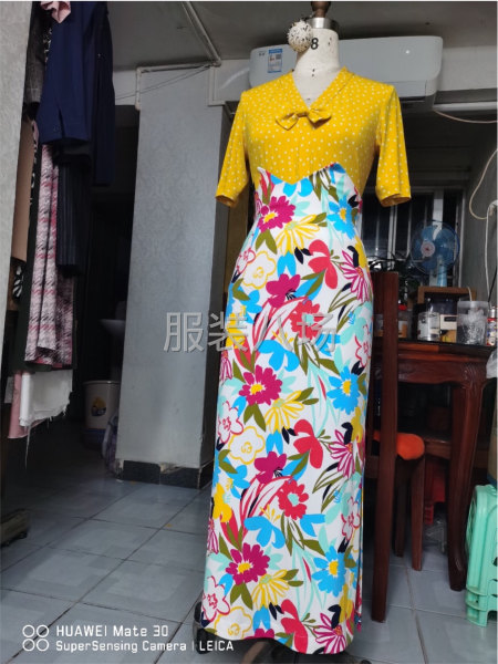 深圳市福田区景田南小区26年老裁缝店-第1张图片