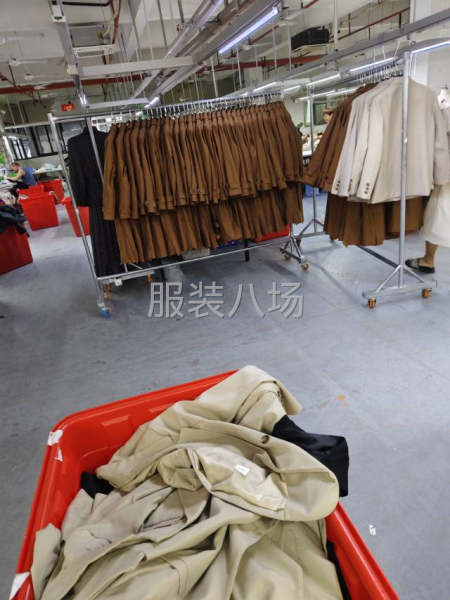 专业，临时大烫，敲四合扣，拉布，打扣子，订扣，-第6张图片