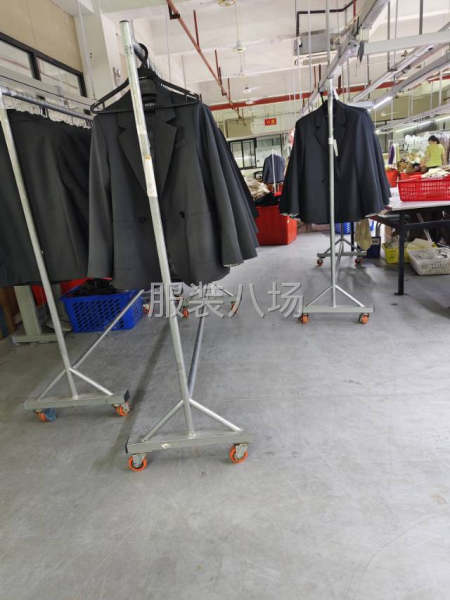 专业，临时大烫，敲四合扣，拉布，打扣子，订扣，-第7张图片