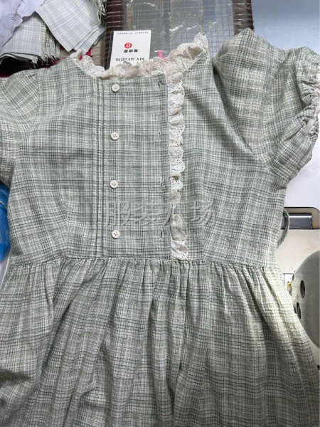 土华夫妻作坊承接裁片-第1张图片