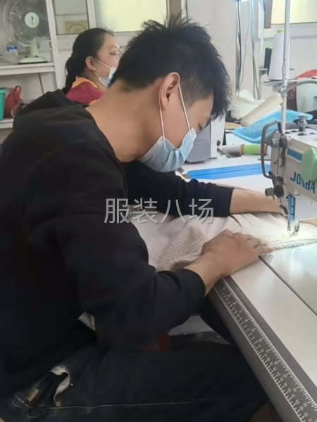 常年承接男装单衣夹克，校服，卫衣套装，棒球服，能马上上线，有-第2张图片