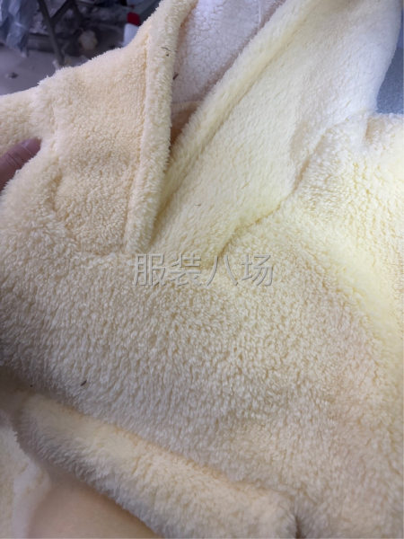 招聘拷边工两名-第1张图片