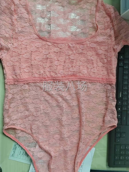 外发蕾丝花边连体衣-第2张图片