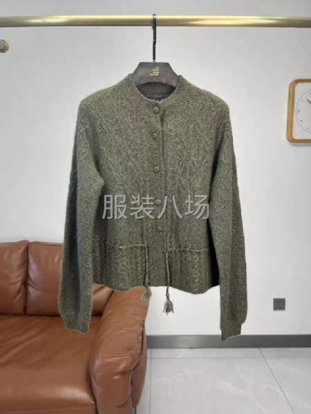 承接毛衫毛衣毛织 男女装 披肩-第2张图片