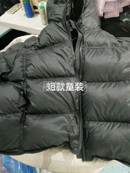 招临时缝纫工3名，工资压一天发一天，260到300/天-第1张图片