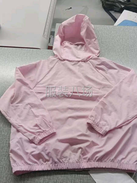 承接梭织类上衣，棉服羽绒服品牌订单。确保质量交期。服务好每个-第3张图片