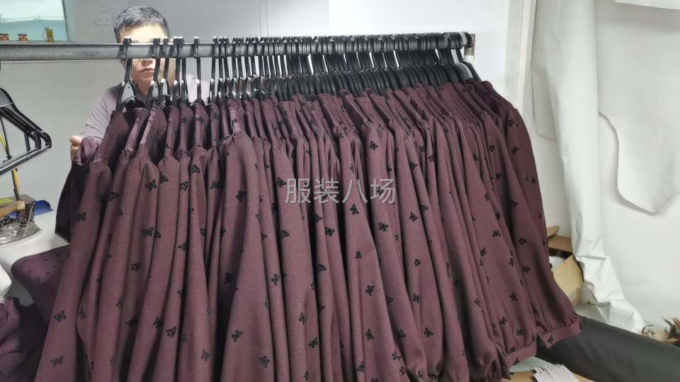 西装，外套，连衣裙，衬衫，针织-第4张图片