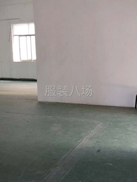 平湖华南城楼上300平米出租-第3张图片