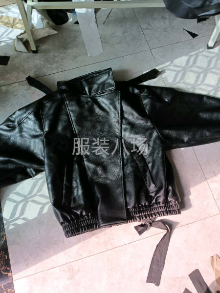 主做上衣呃梭为主4号桥抖音衬衫八达皮羽绒服等-第1张图片