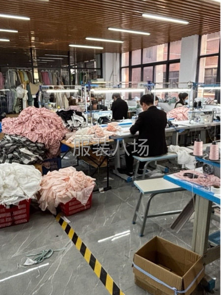 厂房带设备转让-第1张图片