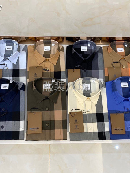 Burberry 经典大格子条纹衬衫-第2张图片