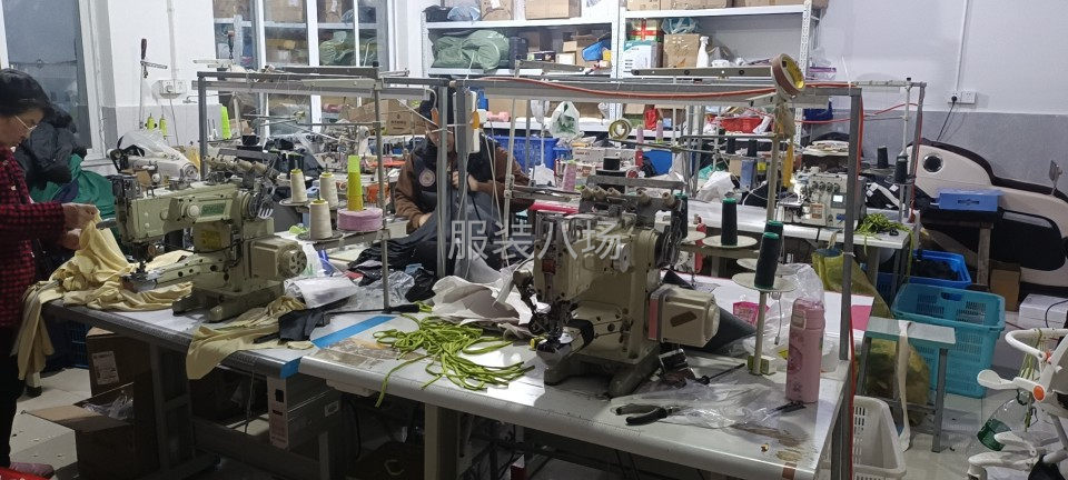 招流水拷边一名，拼肩上袖合侧缝，1元一件-第1张图片