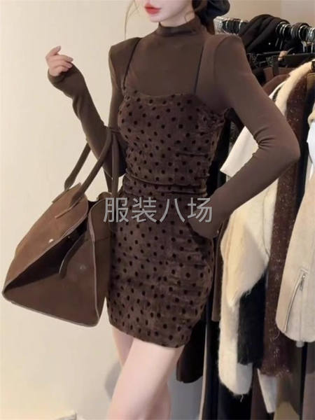 找会做时装版的工厂-第5张图片