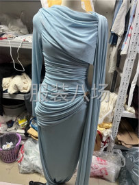 undefined - 有2000件中东单连衣裙外发 - 图1