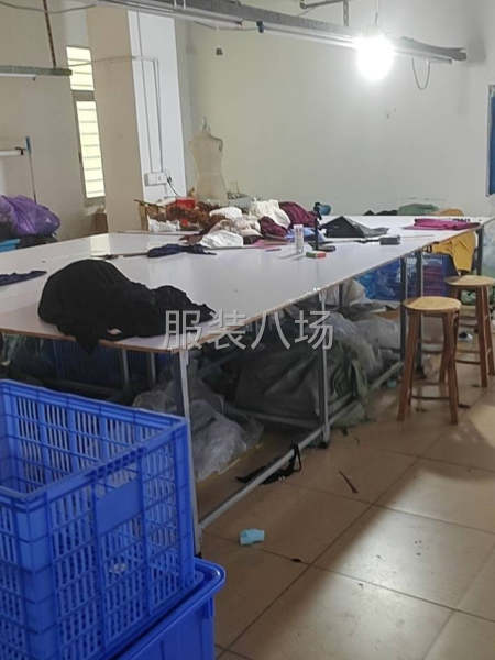 服装厂带设备转让-第3张图片