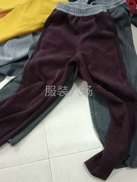 主做针织裤子-第1张图片