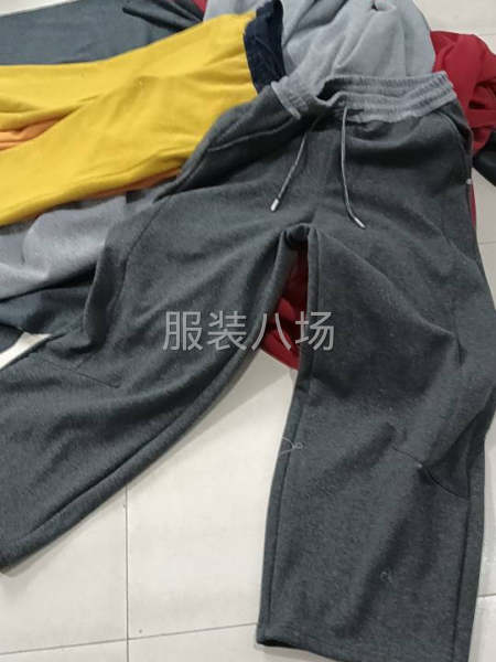 主做针织裤子-第2张图片