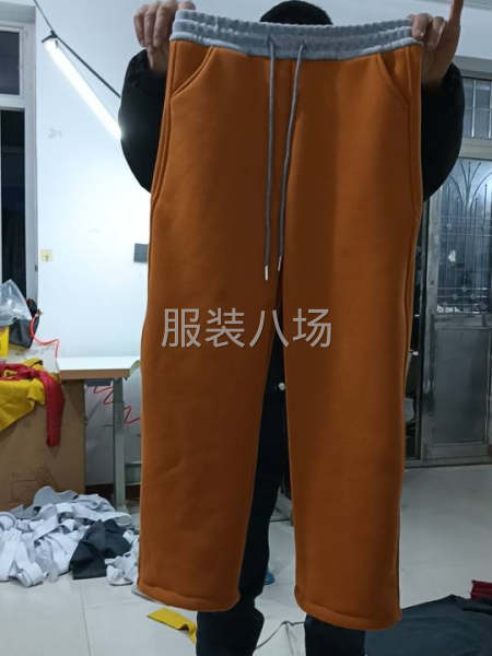 主做针织裤子-第3张图片