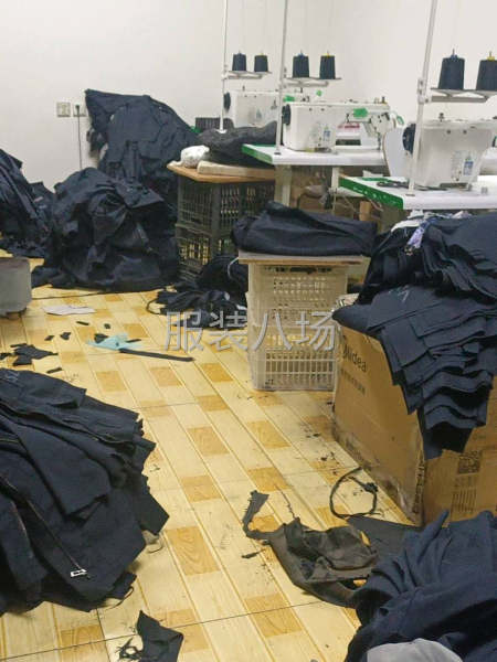 承接空调服、作训服、衬衣、冲锋衣、棉服、裤子等，长期合作-第1张图片