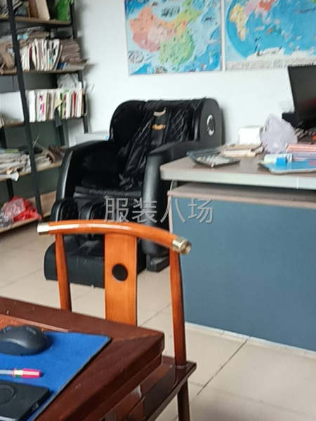 厂房在二楼，带宿舍。一楼门面一百多平米。有院子，两个停车位。-第1张图片