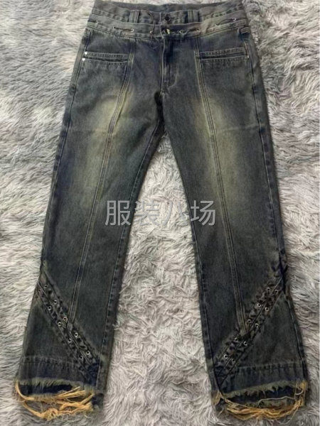 木林森服装工室-第2张图片