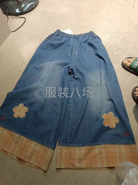 专业牛仔，卫裤，梭织，洗水面料-第3张图片