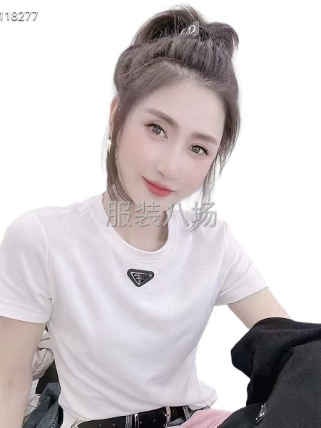 26ss/春夏新款 普拉达 简约经典小标T恤！ 强烈推荐热卖-第3张图片