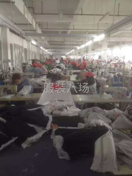 正在正常生产的服装厂转让-第2张图片
